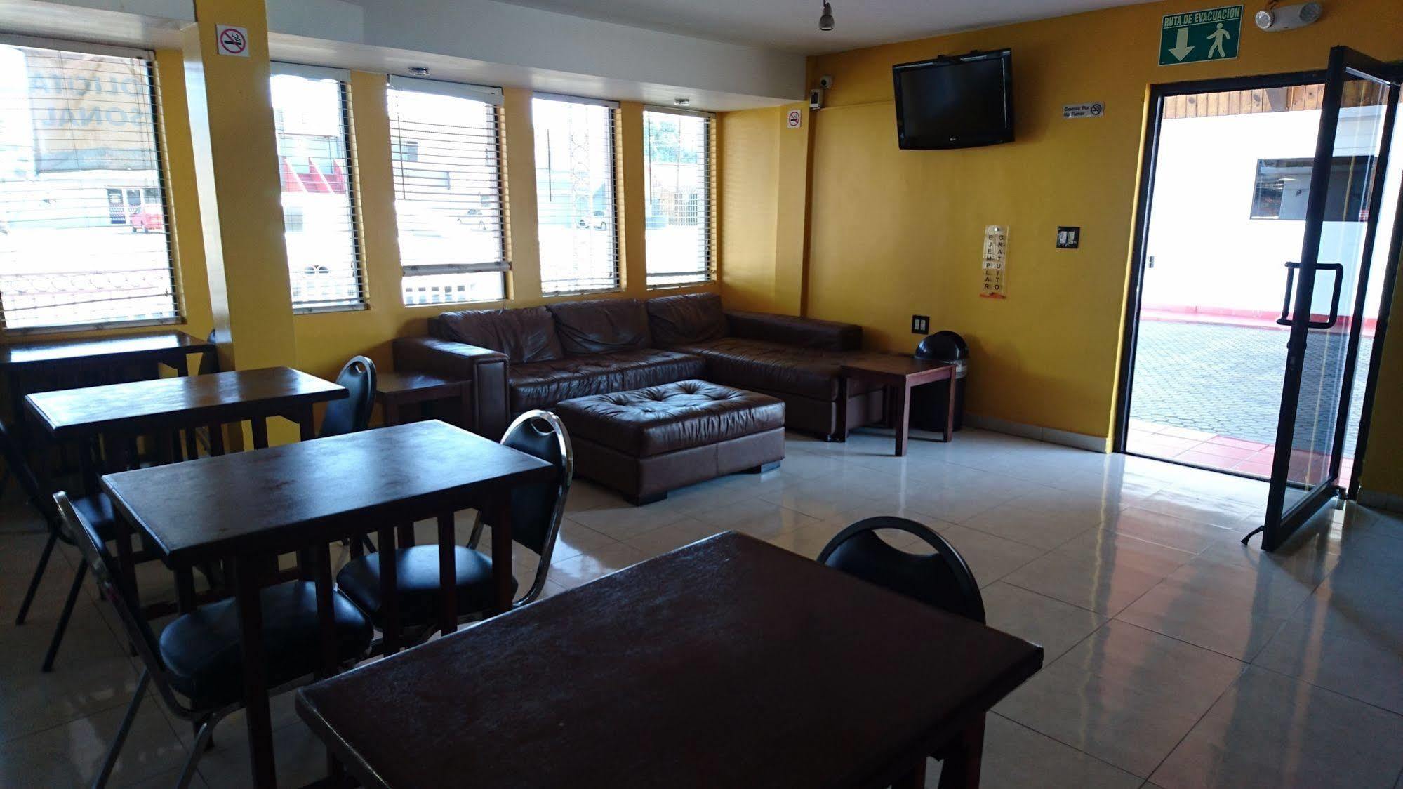 Hotel Boulevard Mexicali Zewnętrze zdjęcie