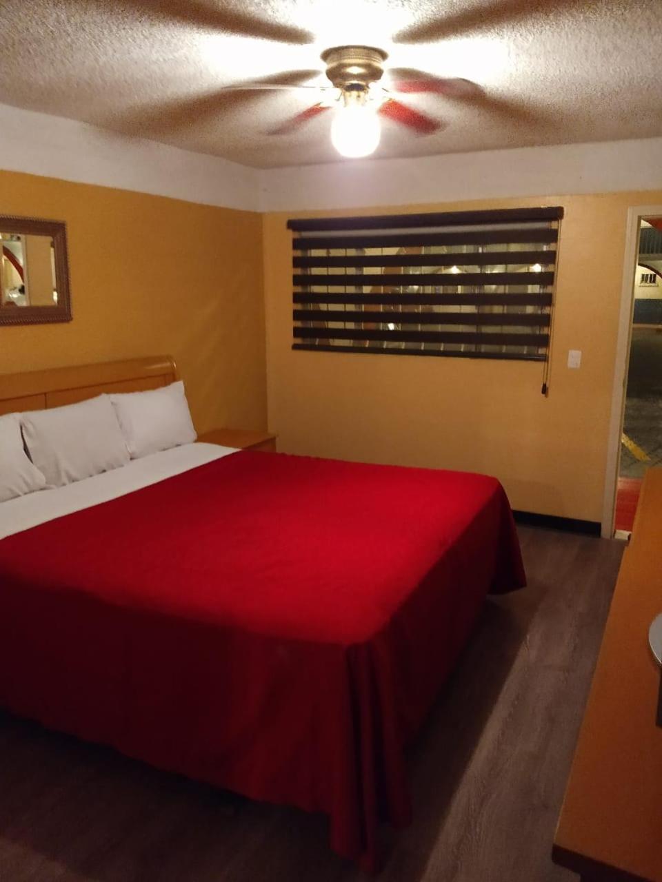 Hotel Boulevard Mexicali Zewnętrze zdjęcie